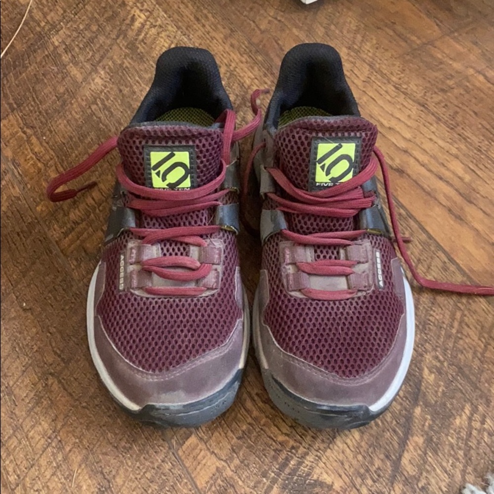Five Ten Approach Shoes